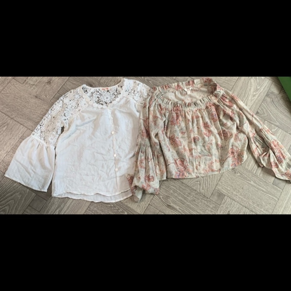 Floral and Lace women’s Blouse Set size small